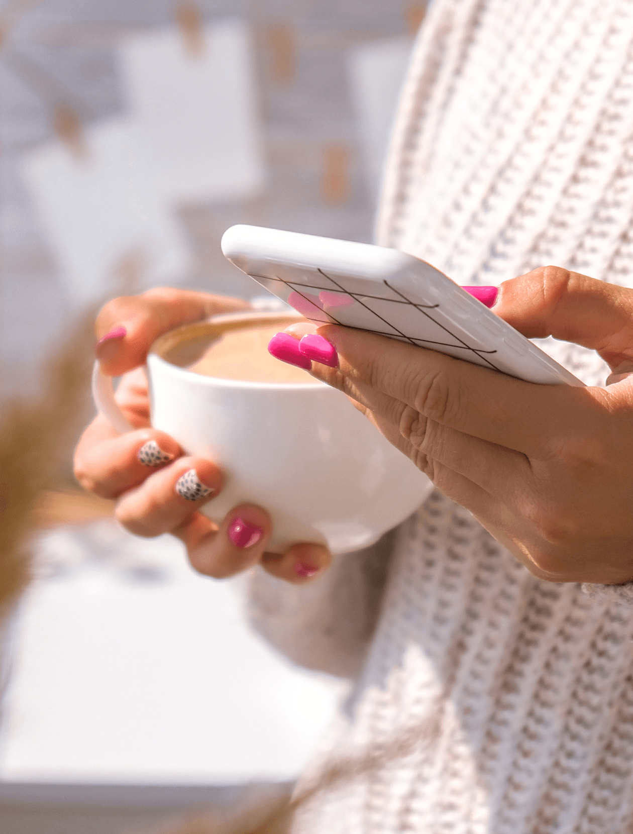girl using iPhone