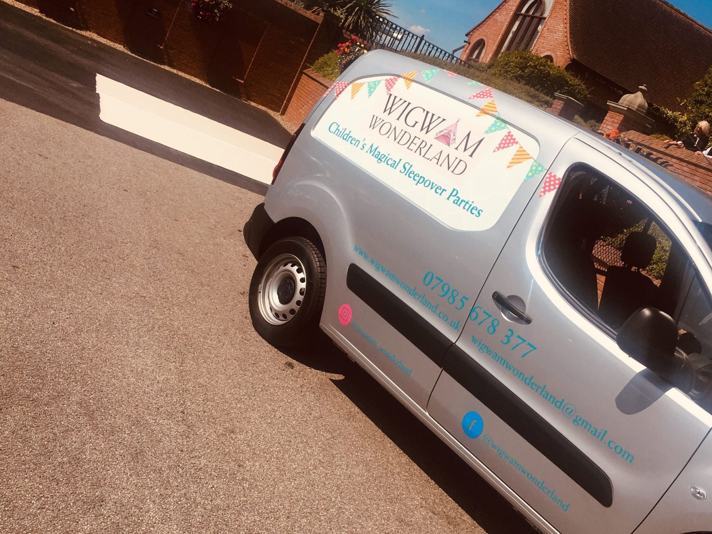 Wigwam Wonderland Essex Van